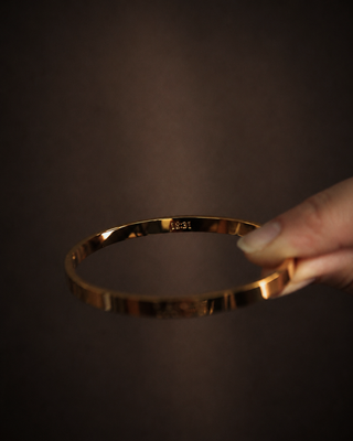 18:31 - 'They will be adorned with bracelets of gold'